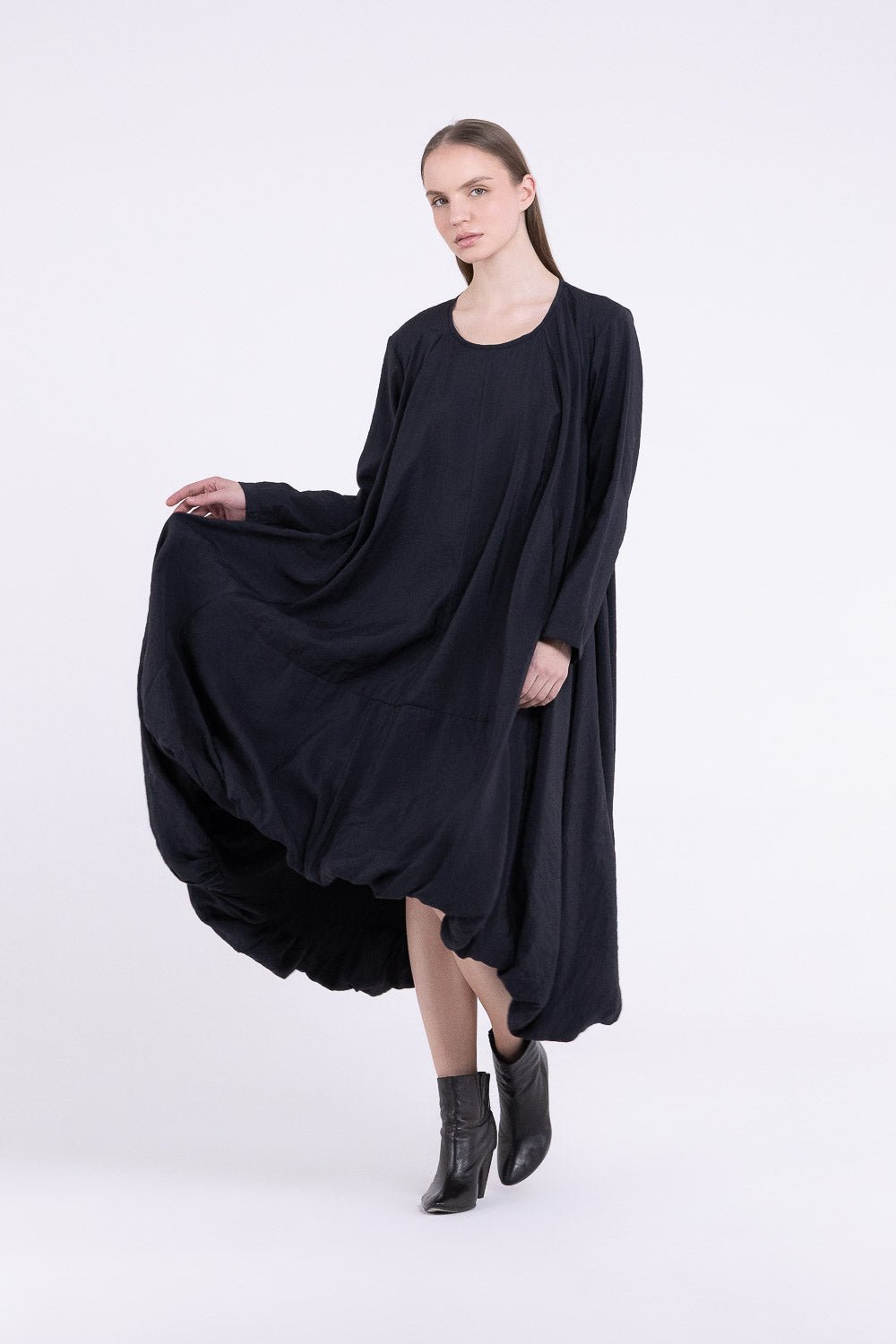 S403 - Dress