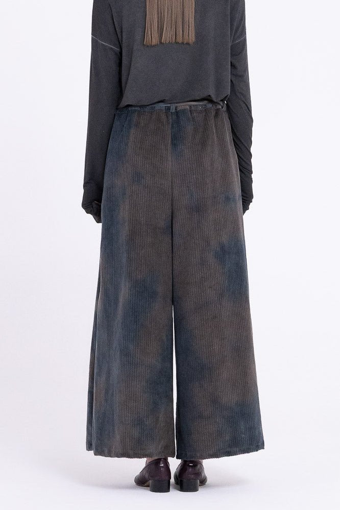 S495 - Velvet Pants