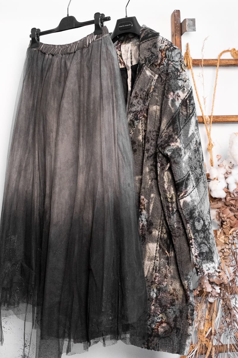 S409 - Tulle Skirt