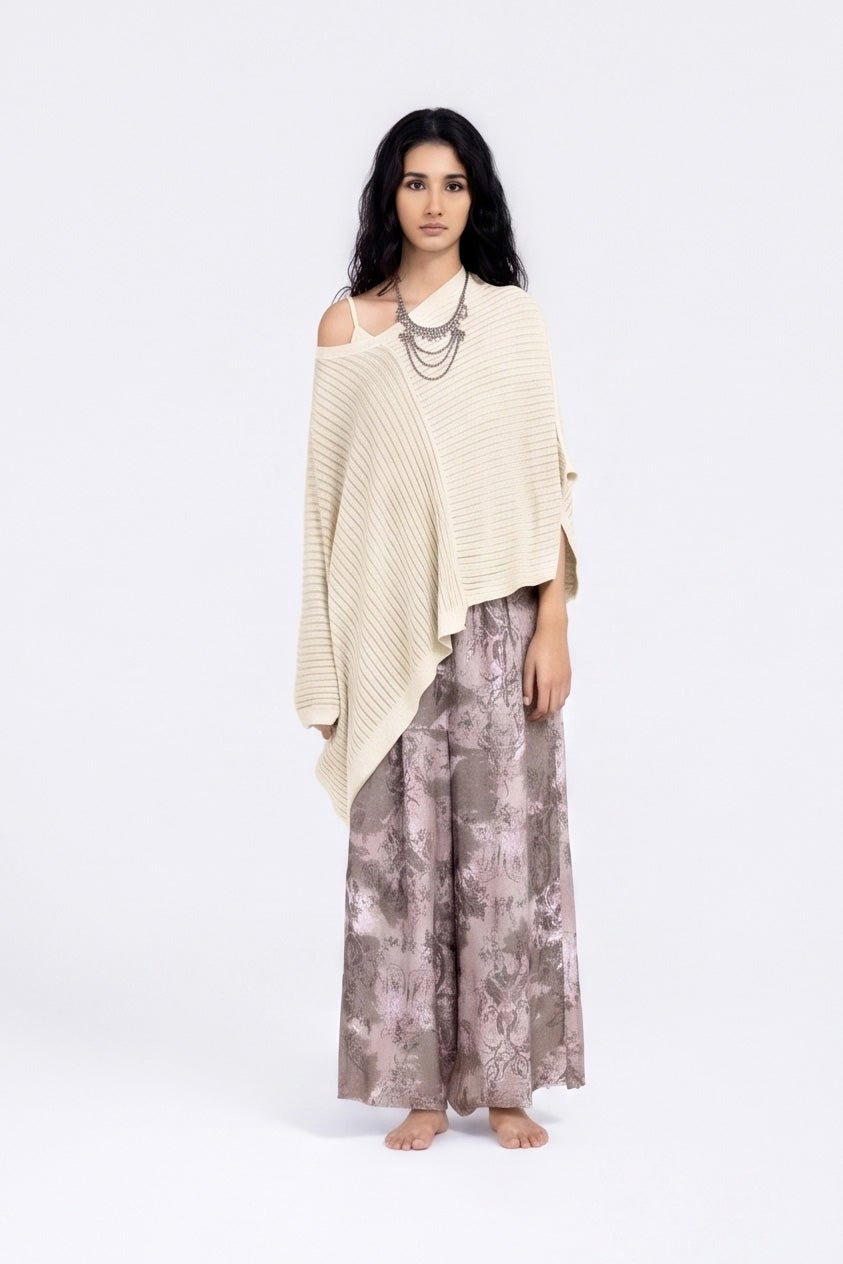 S512/NP - Asymmetrical Knit Top