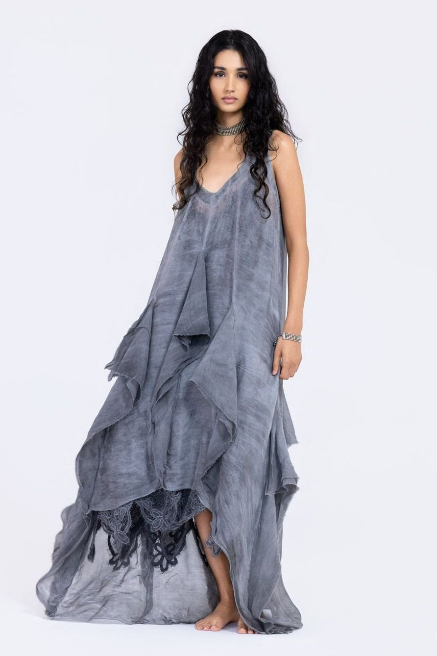S575 - Dress