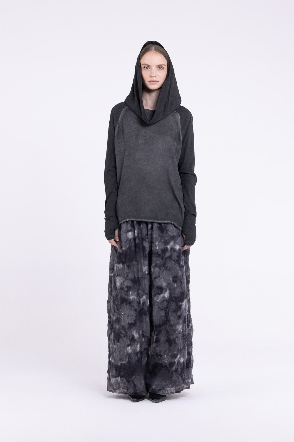 S433 - Tshirt with Hood
