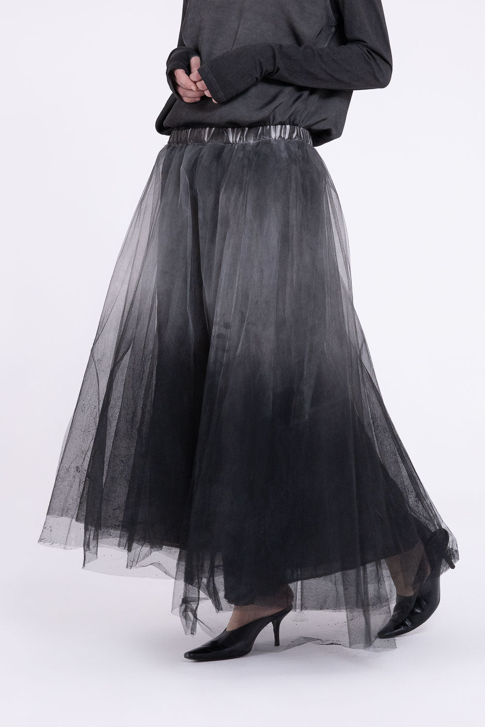 S409 - Tulle Skirt