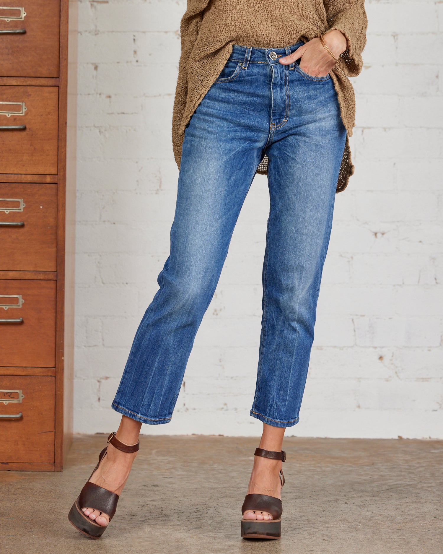 NIVES JEANS