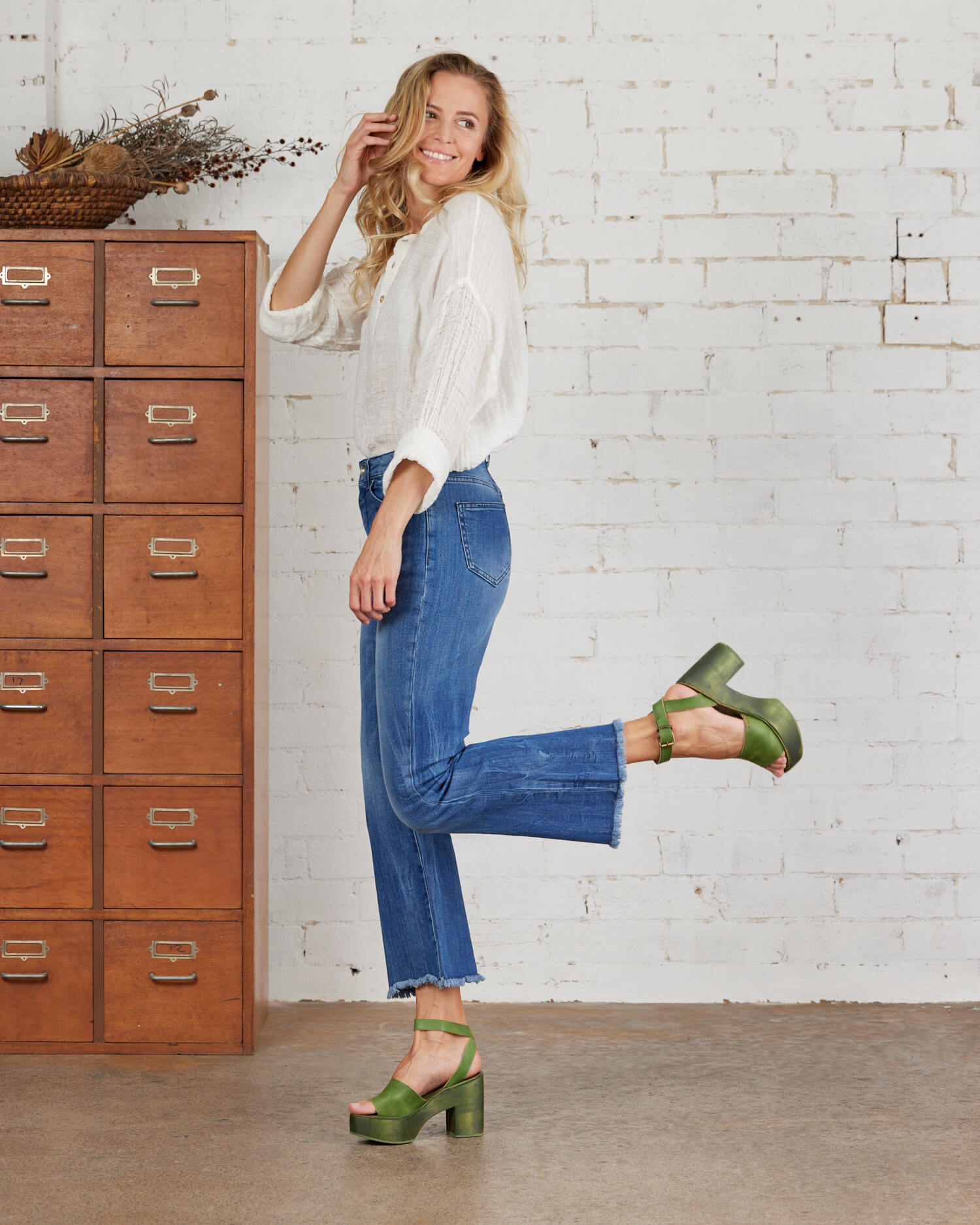 ARES JEANS